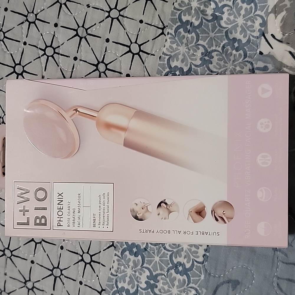 LUXE+WILLOW FACIAL MASSAGER